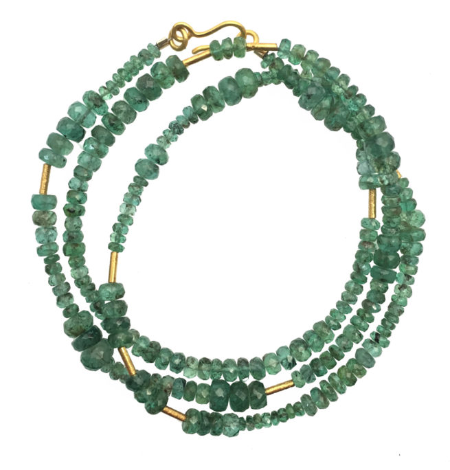 Beautiful Emerald and 18KT Gold Convertabile
