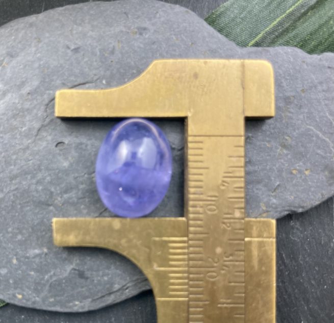 Undrilled 13CT Tanzanite Oval Unfacetted