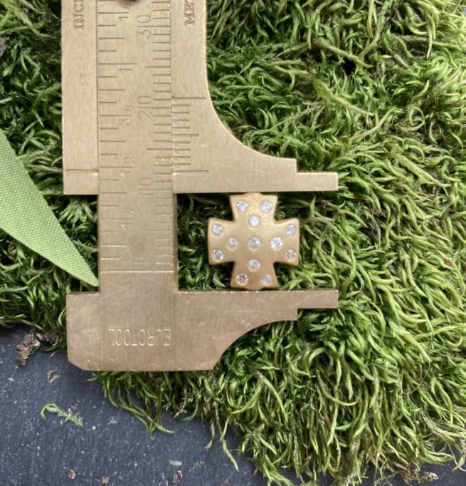 18KT Gold and Diamond Byzantine Cross Bead