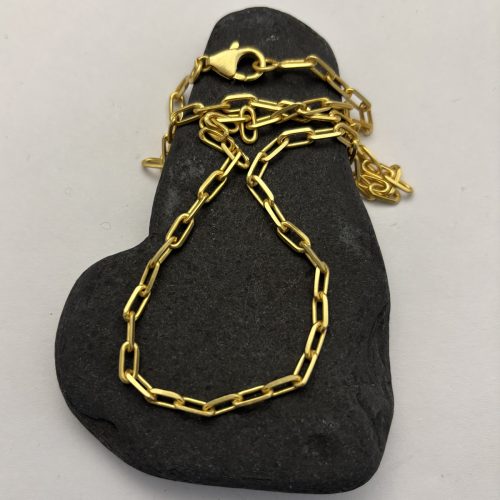 18KT Gold Vermeil Matte Paperclip Chain 18KT Gold Vermeil Matte Paperclip Chain